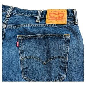 Levis 501 Straight Jeans